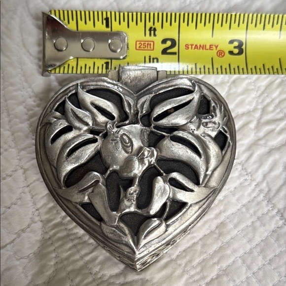 Heart-Shaped Silver Trinket Box - Picture 6 of 7